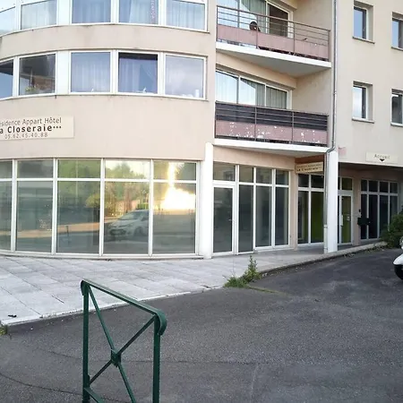 아파트 Agreable Familial A Lourdes, Proche Gare 루르드