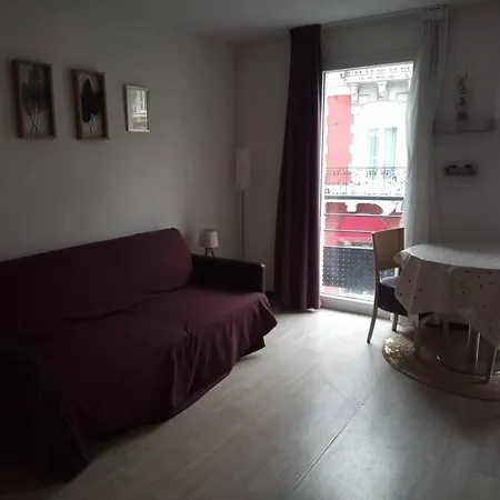 Apartmán Agreable Familial A Lourdes, Proche Gare Lurdy